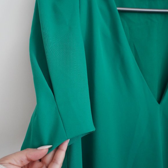 Beautiful green dress Zara) - Picture 11 of 12